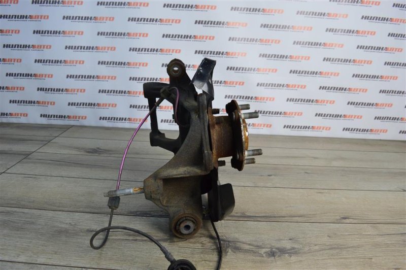 Кулак задний, 3000 рублей, Москва