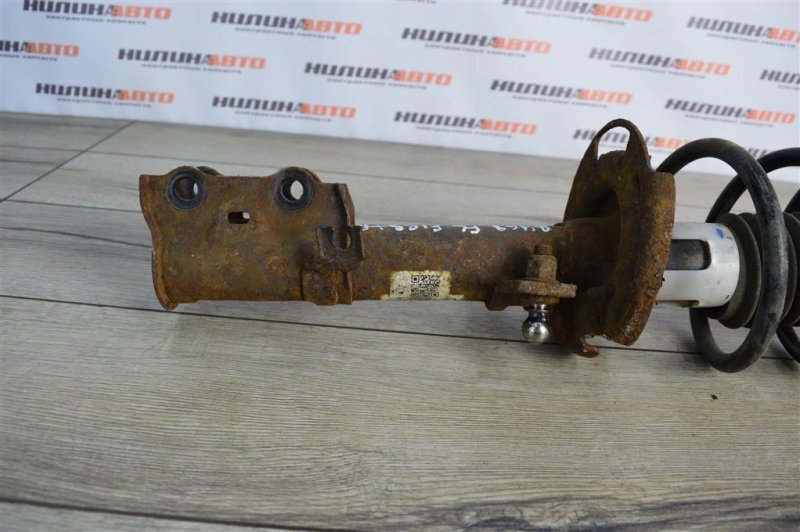 Амортизатор, 2000 рублей, Москва