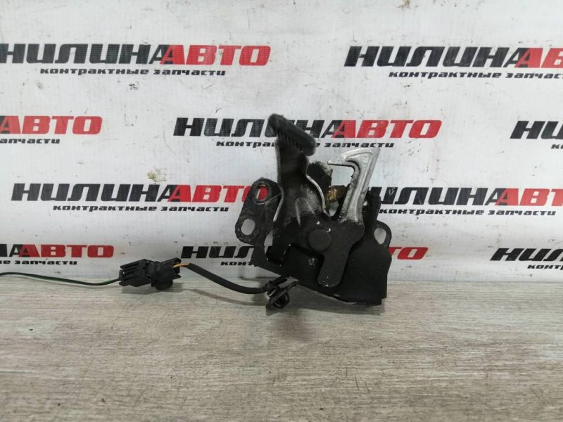 Замок капота, 1000 рублей, Севастополь