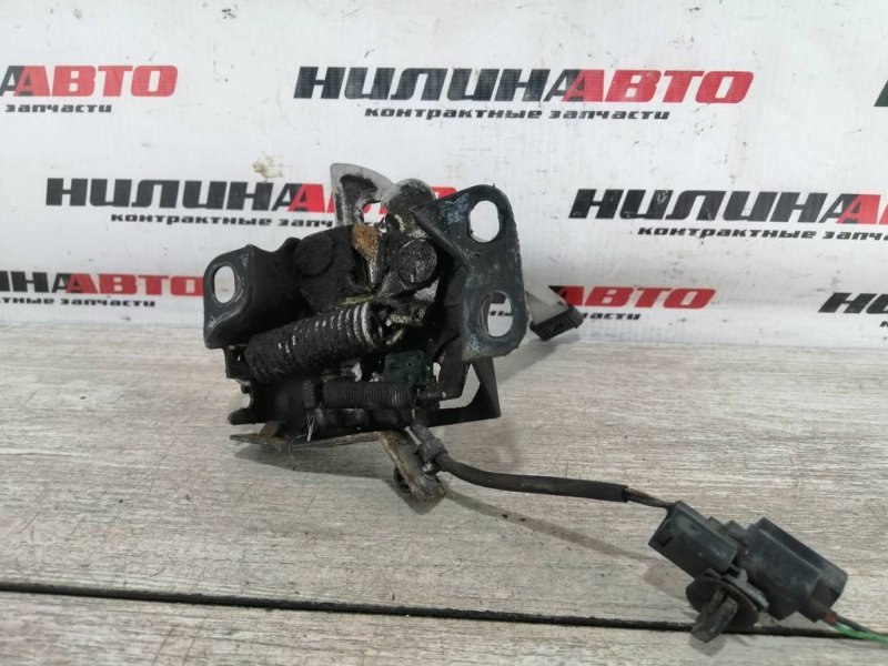 Замок капота, 1000 рублей, Севастополь