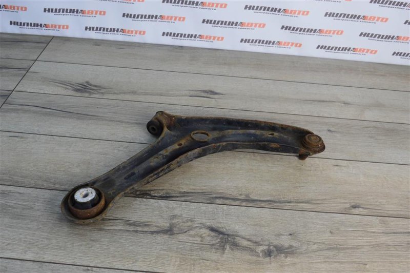 Рычаг передний нижний, 1200 рублей, Москва