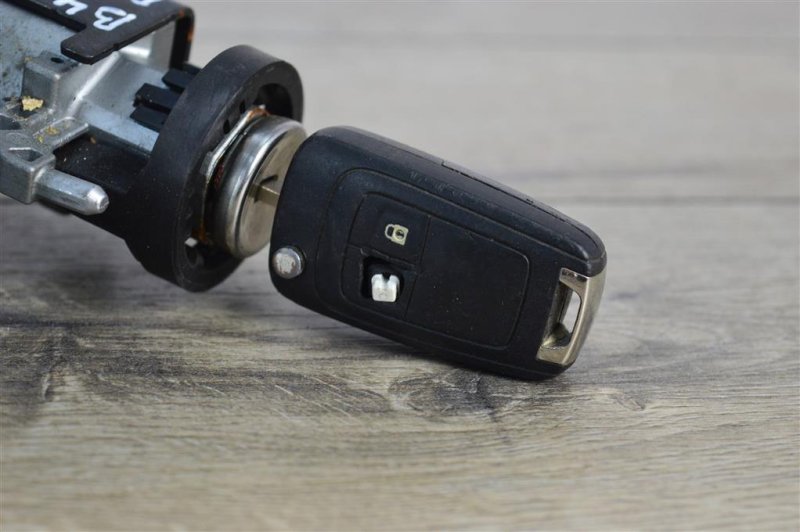 Замок зажигания, 1000 рублей, Москва