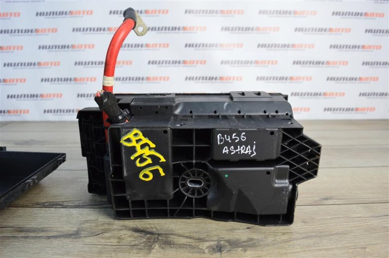 Блок предохранителей под капот, 3200 рублей, Москва