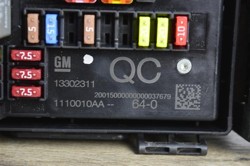 Блок предохранителей под капот, 3200 рублей, Москва