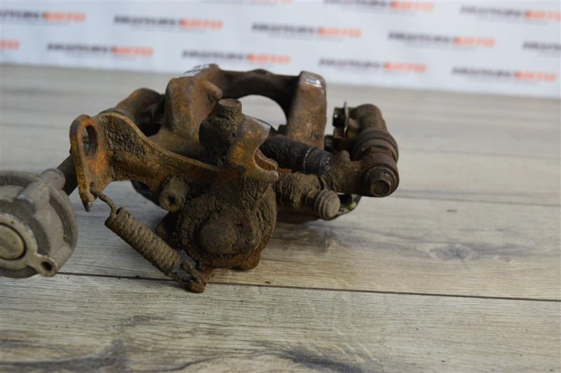 Суппорт тормозной, 1800 рублей, Москва