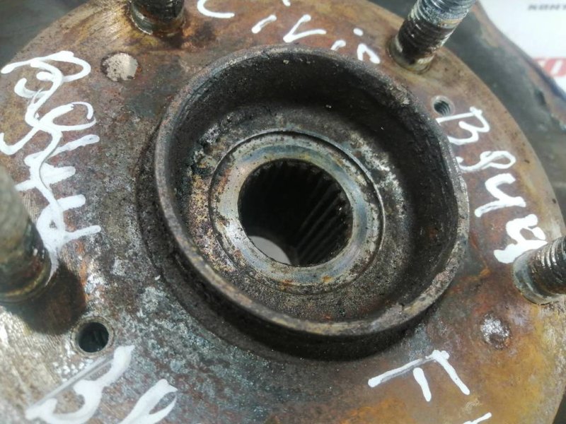 Кулак поворотный, 3000 рублей, Севастополь