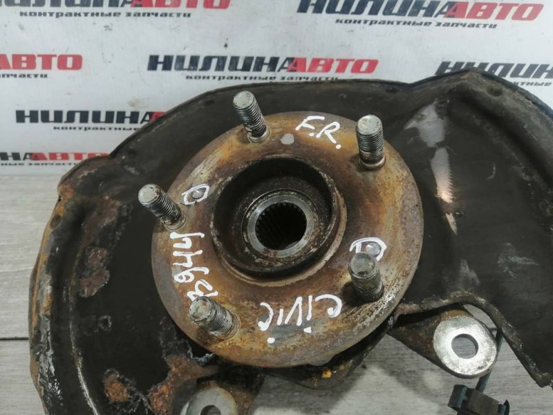 Кулак поворотный, 2000 рублей, Севастополь