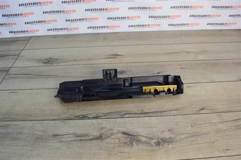 Кронштейн радиатора, 400 рублей, Москва