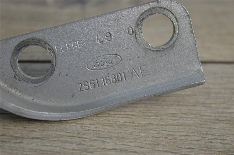 Петля капота, 400 рублей, Москва