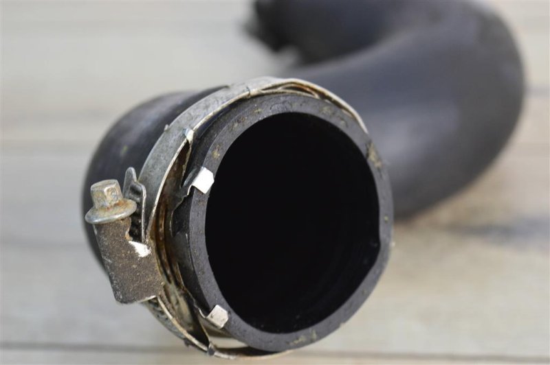 Патрубок интеркулера, 400 рублей, Москва