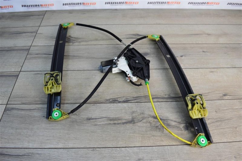 Стеклоподъемник, 1000 рублей, Москва