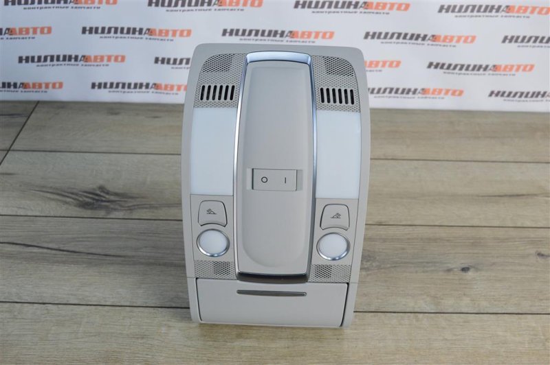 Плафон салона, 2000 рублей, Москва