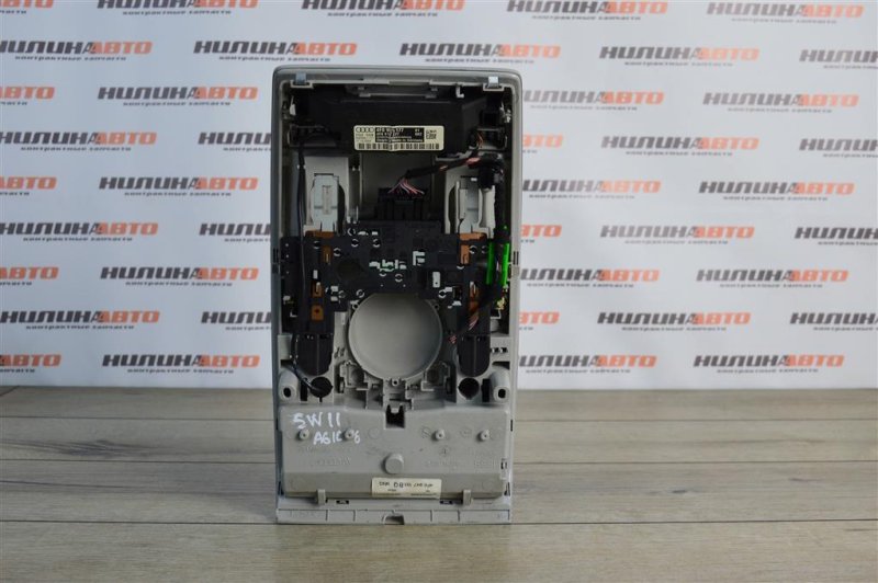 Плафон салона, 2000 рублей, Москва