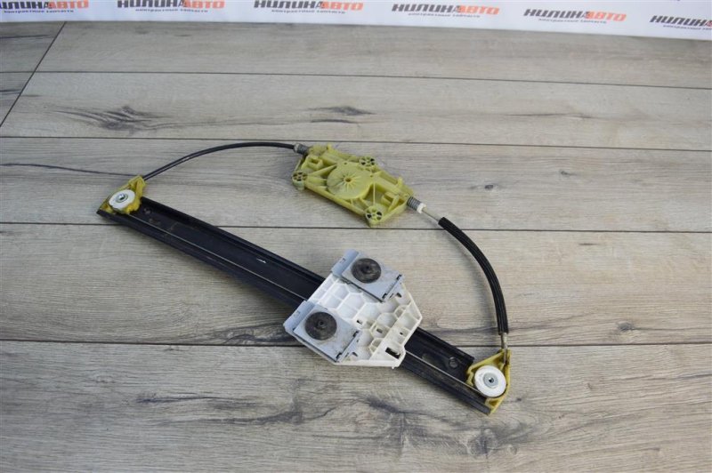 Стеклоподъемник, 500 рублей, Москва