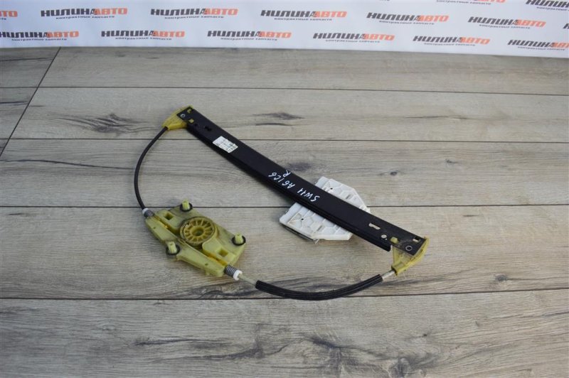 Стеклоподъемник, 500 рублей, Москва