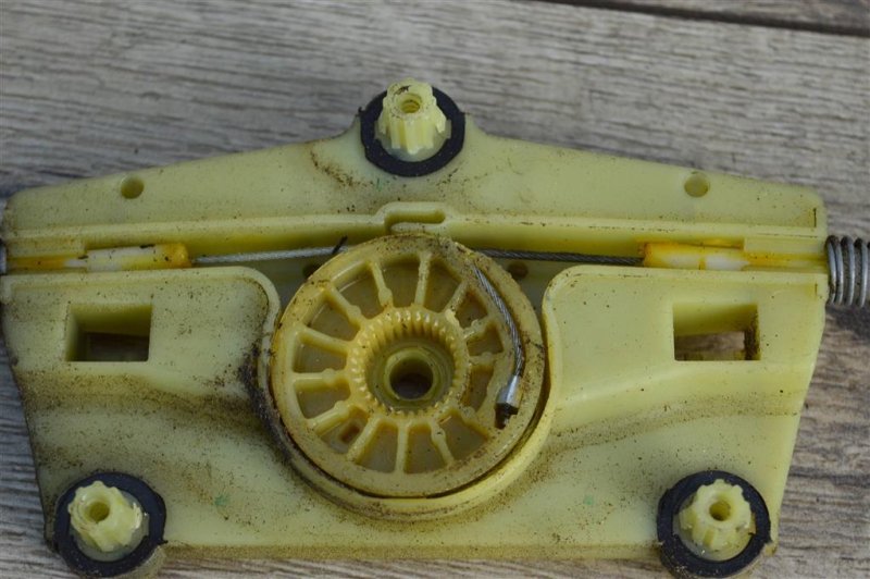 Стеклоподъемник, 500 рублей, Москва