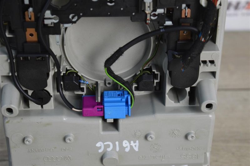 Плафон салона, 2500 рублей, Москва