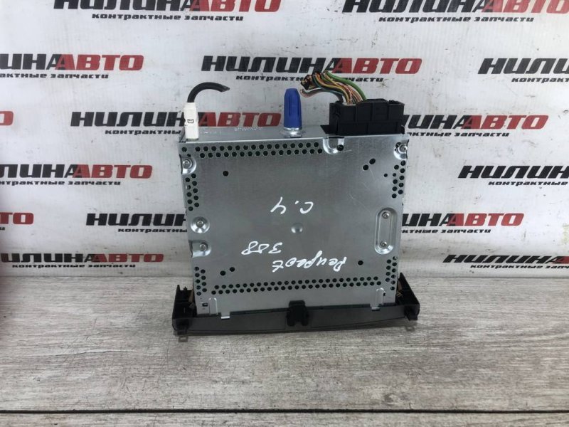 Магнитола, 2000 рублей, Севастополь