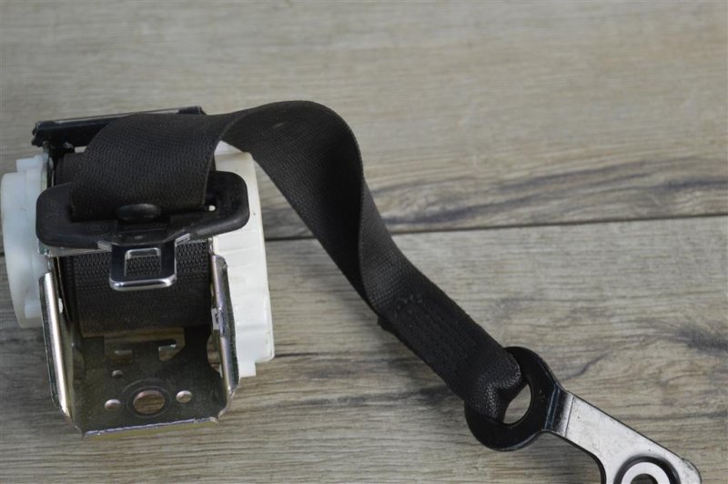 Ремень безопасности, 1000 рублей, Москва