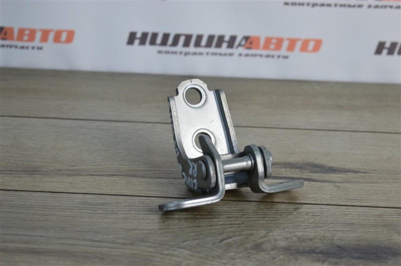 Петля двери нижняя, 400 рублей, Москва