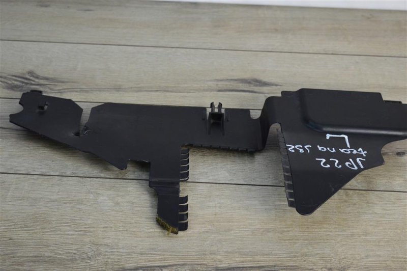 Дефлектор радиатора, 350 рублей, Москва