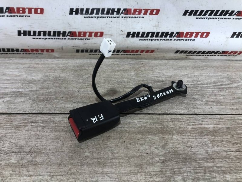 Замок ремня безопасности, 500 рублей, Севастополь