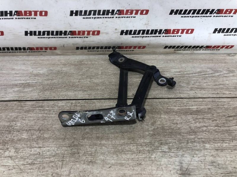 Петля крышки багажника, 1000 рублей, Севастополь