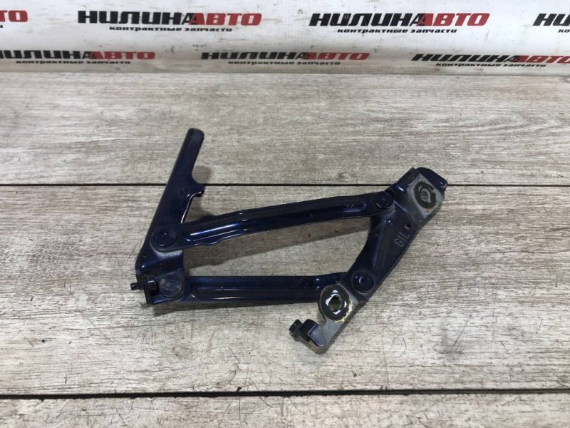 Петля крышки багажника, 1000 рублей, Севастополь