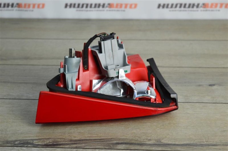 Фонарь в крышку багажника, 3000 рублей, Москва