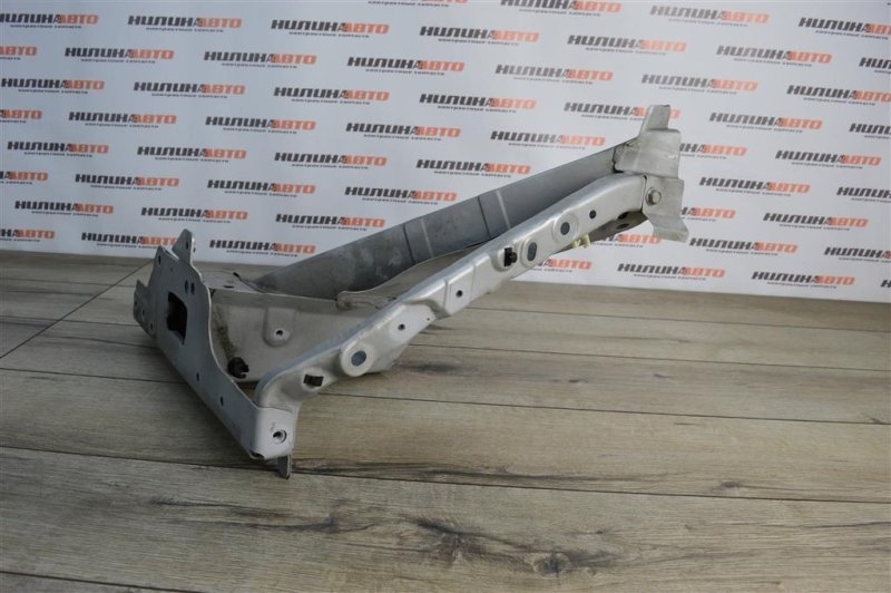 Лонжерон, 1400 рублей, Москва