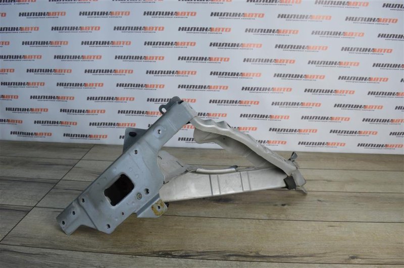 Лонжерон, 1400 рублей, Москва