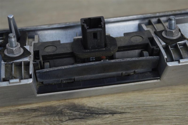 Накладка крышки багажника, 1600 рублей, Москва