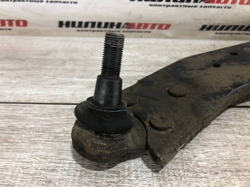 Рычаг передний нижний, 1800 рублей, Севастополь