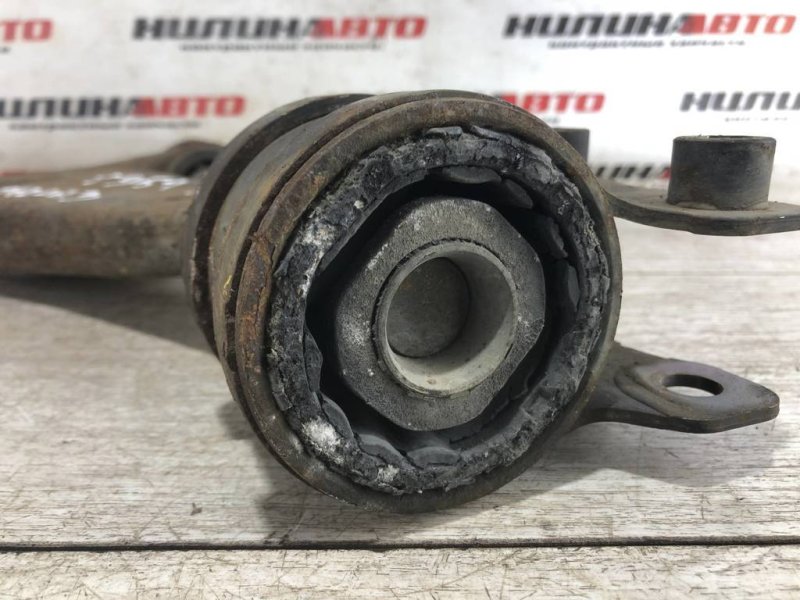 Рычаг передний нижний, 1500 рублей, Севастополь