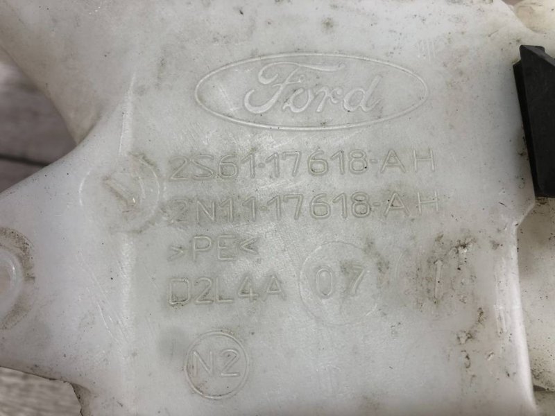 Бачок омывателя, 1000 рублей, Севастополь