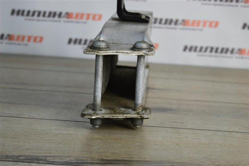 Кронштейн усилителя бампера, 1500 рублей, Москва