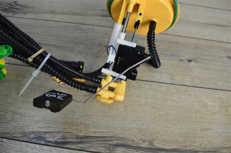 Датчик уровня топлива, 1200 рублей, Москва