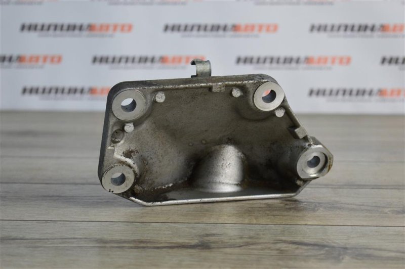 Кронштейн двигателя, 1300 рублей, Москва