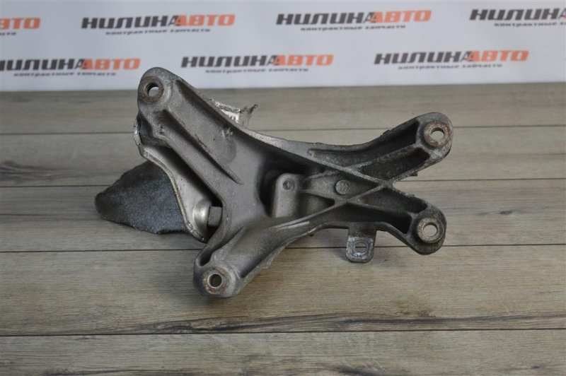 Кронштейн двигателя, 500 рублей, Москва