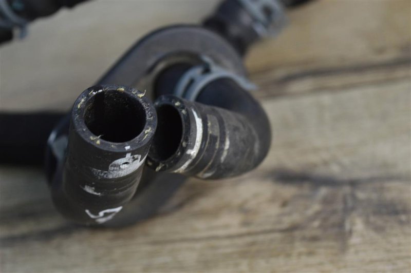 Патрубок отопителя печки, 2000 рублей, Москва