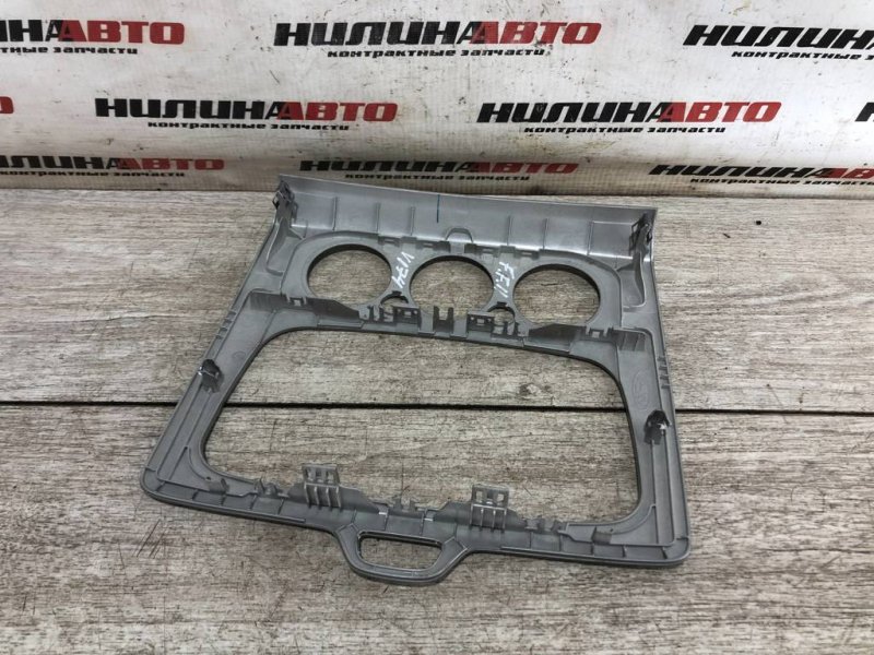 Рамка магнитолы, 1000 рублей, Севастополь