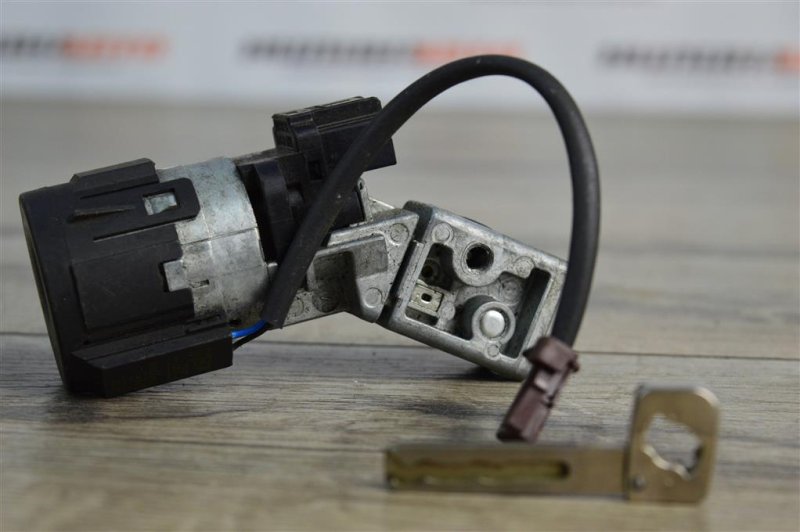 Замок зажигания, 1500 рублей, Москва