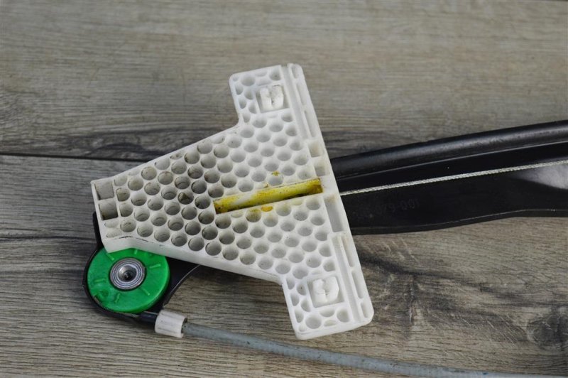 Стеклоподъемник, 900 рублей, Москва