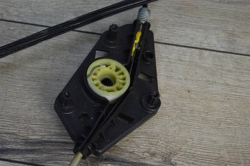 Стеклоподъемник, 1400 рублей, Москва