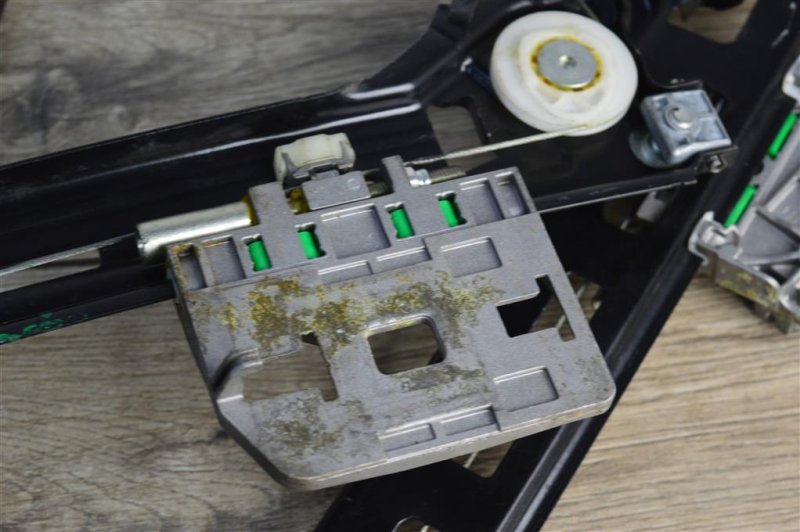 Стеклоподъемник, 1400 рублей, Москва