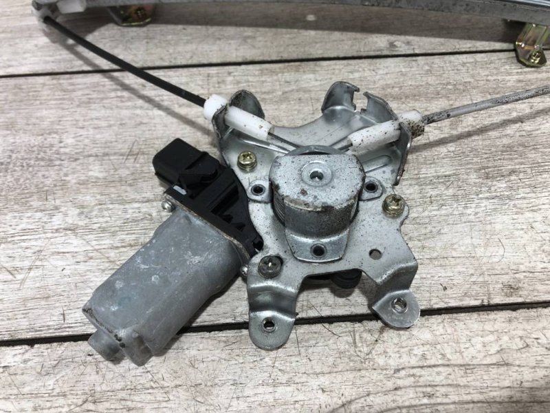 Стеклоподъемник, 800 рублей, Севастополь