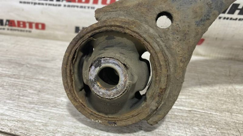 Рычаг передний нижний, 2000 рублей, Севастополь