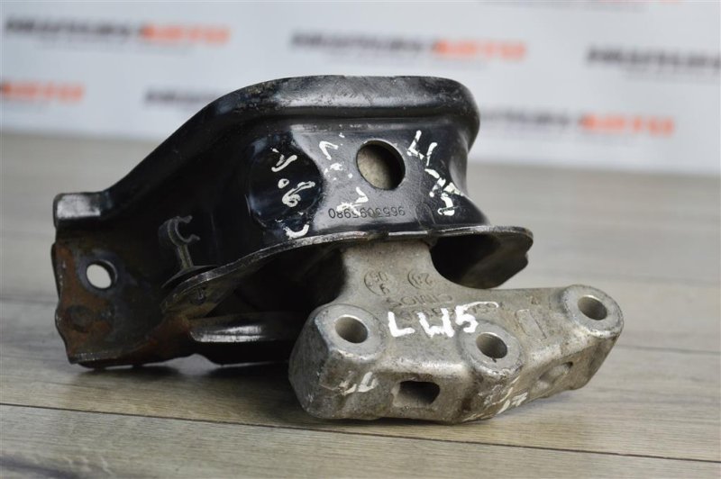 Подушка двигателя, 1300 рублей, Москва