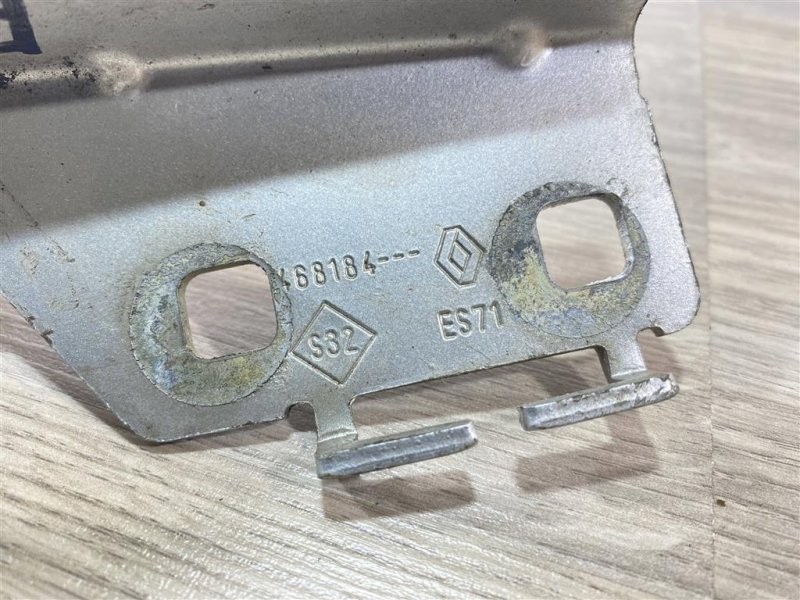 Петля капота, 400 рублей, Севастополь