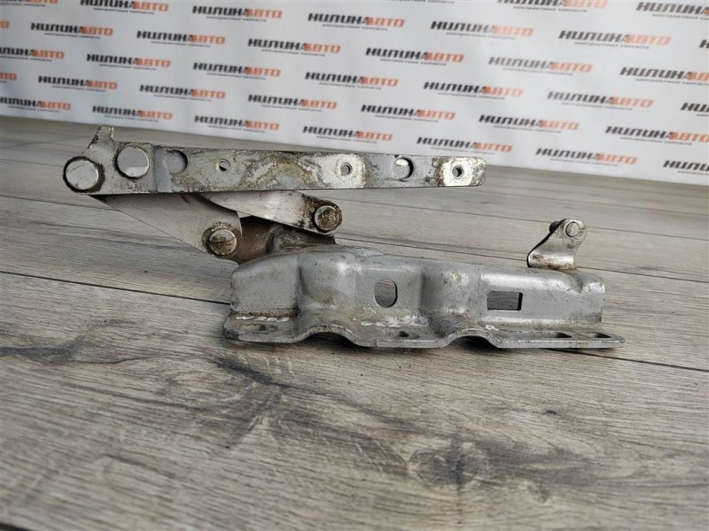 Петля капота, 500 рублей, Москва